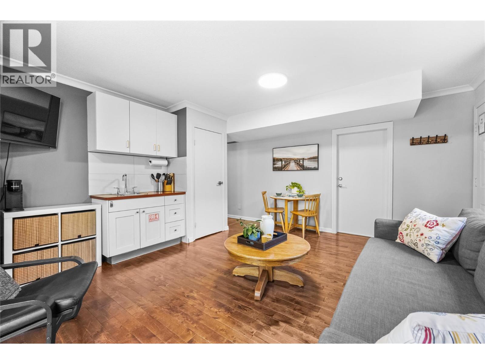 2520 EVERGREEN Drive, Penticton