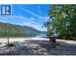 8979 Hummingbird Frontage Road, Swansea Point, BC V0E2K2 Photo 63