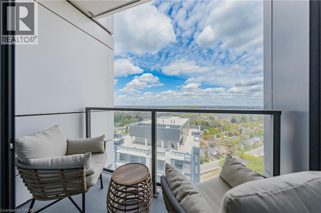 #2402 15 WELLINGTON Street S - 30
