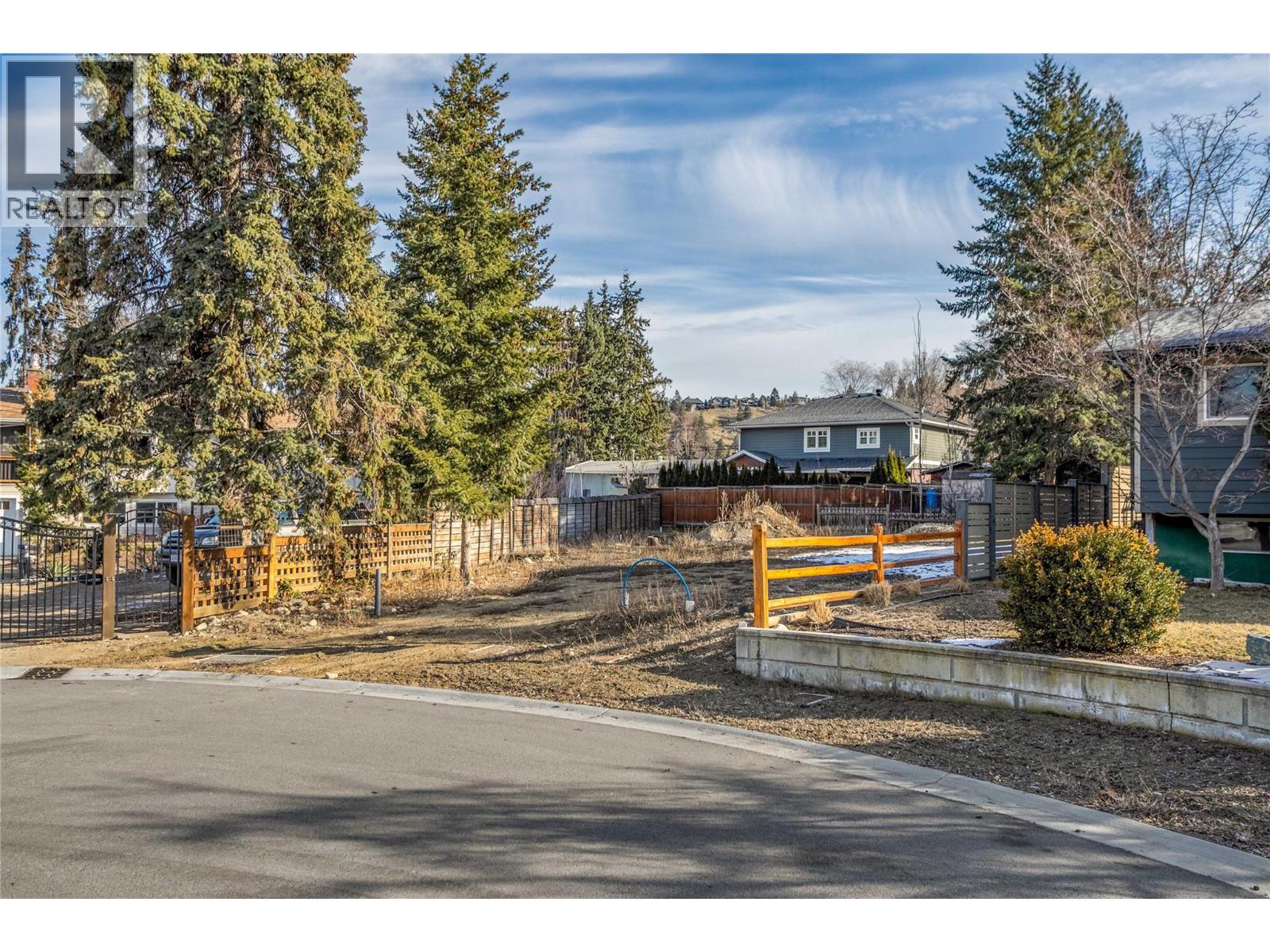 Elm Road, Kelowna