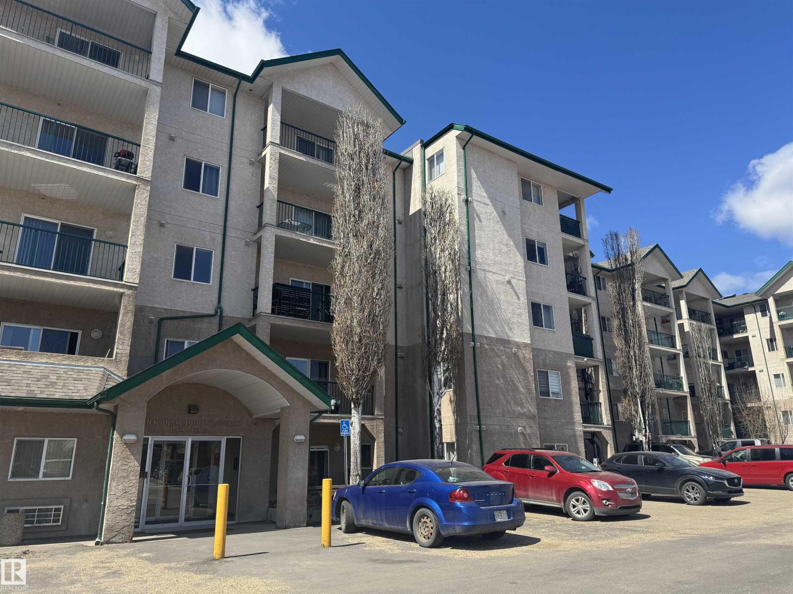 #210 11325 83 ST NW, Edmonton
