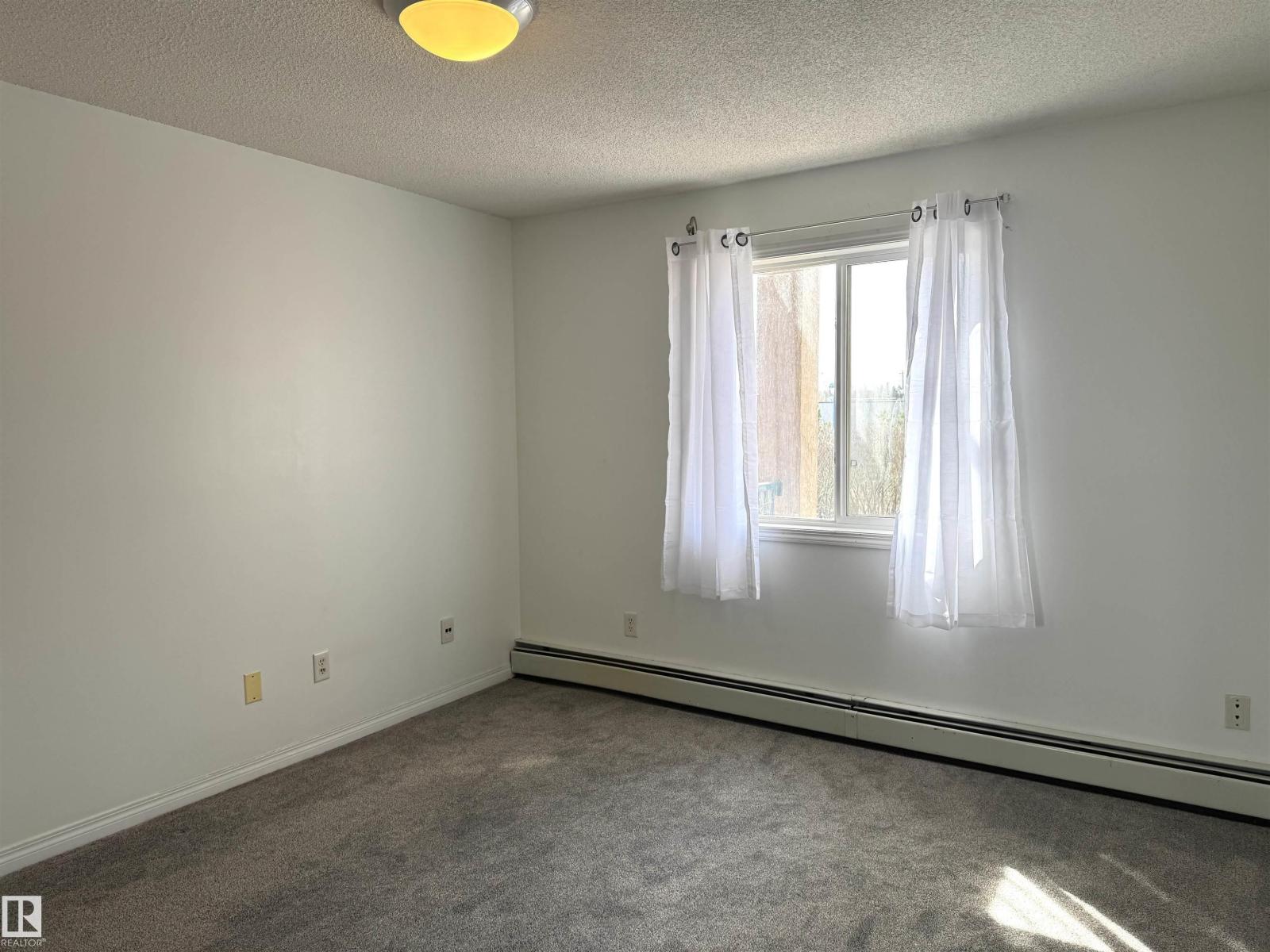 #210 11325 83 ST NW - 10