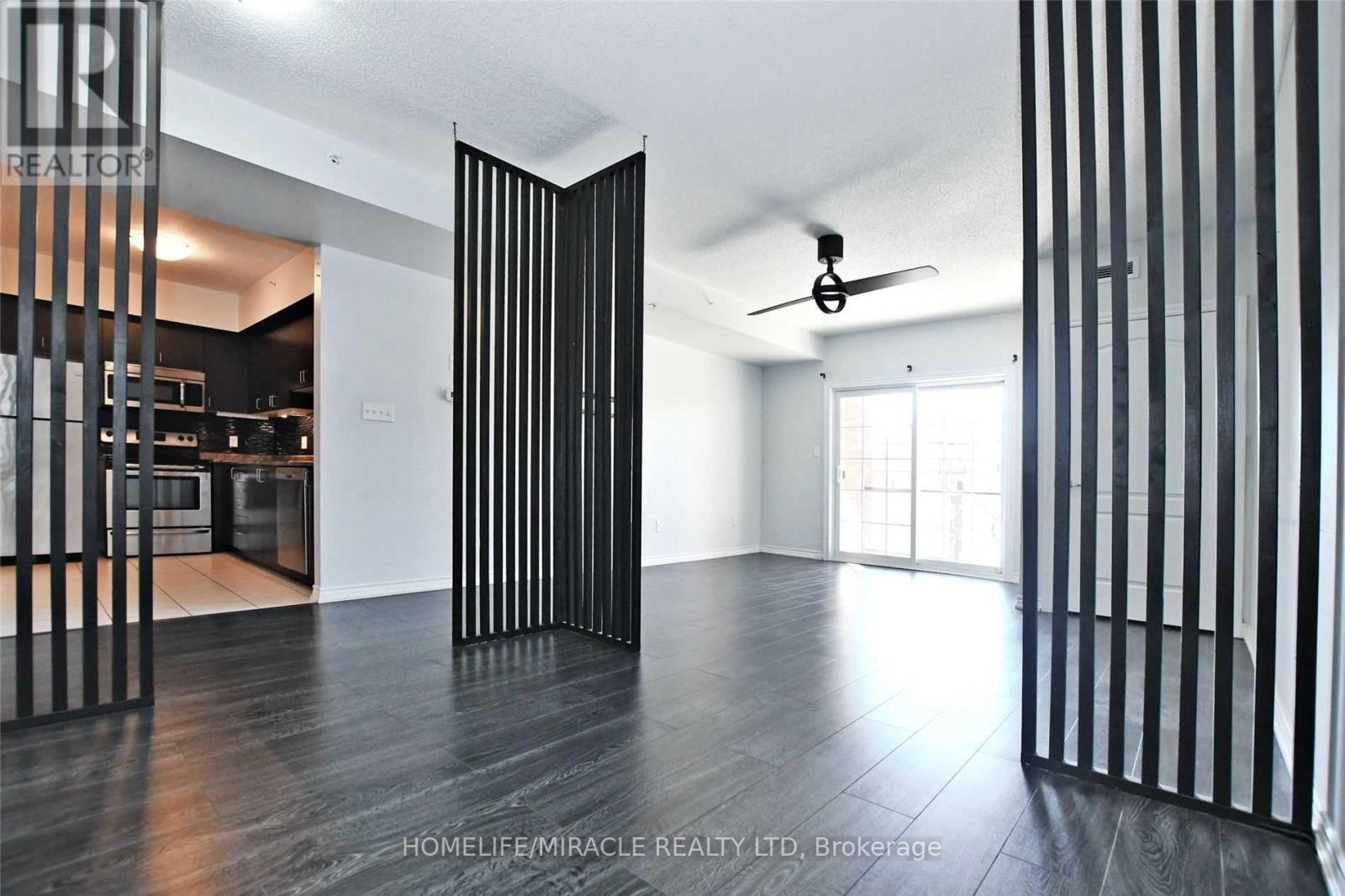 #303 39 FERNDALE DRIVE S - 10