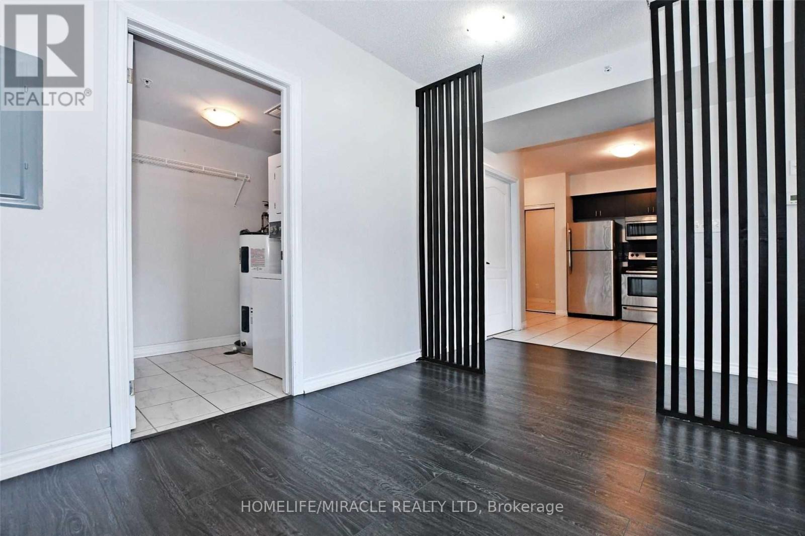 #303 39 FERNDALE DRIVE S - 11