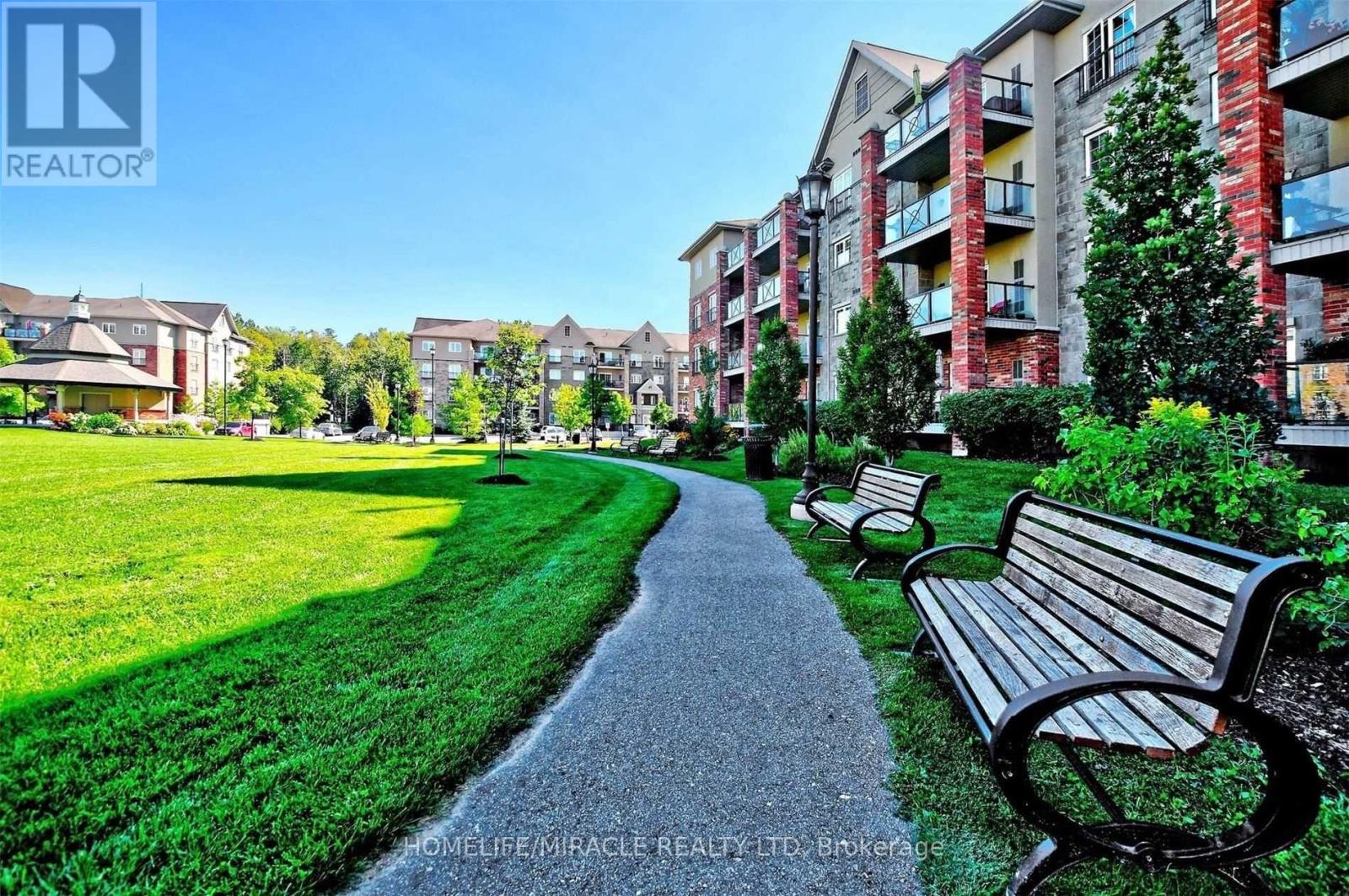 #303 39 FERNDALE DRIVE S - 21