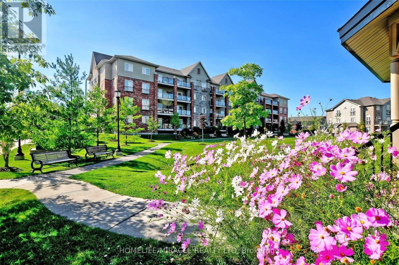 #303 39 FERNDALE DRIVE S - 24