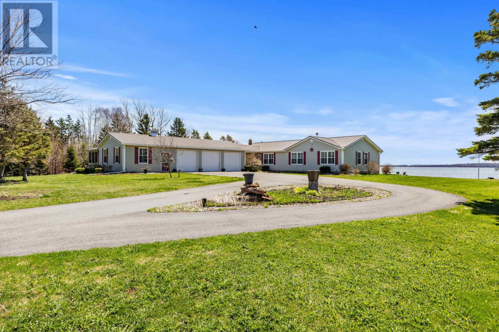 1111 Mcinnis Point Road - 1