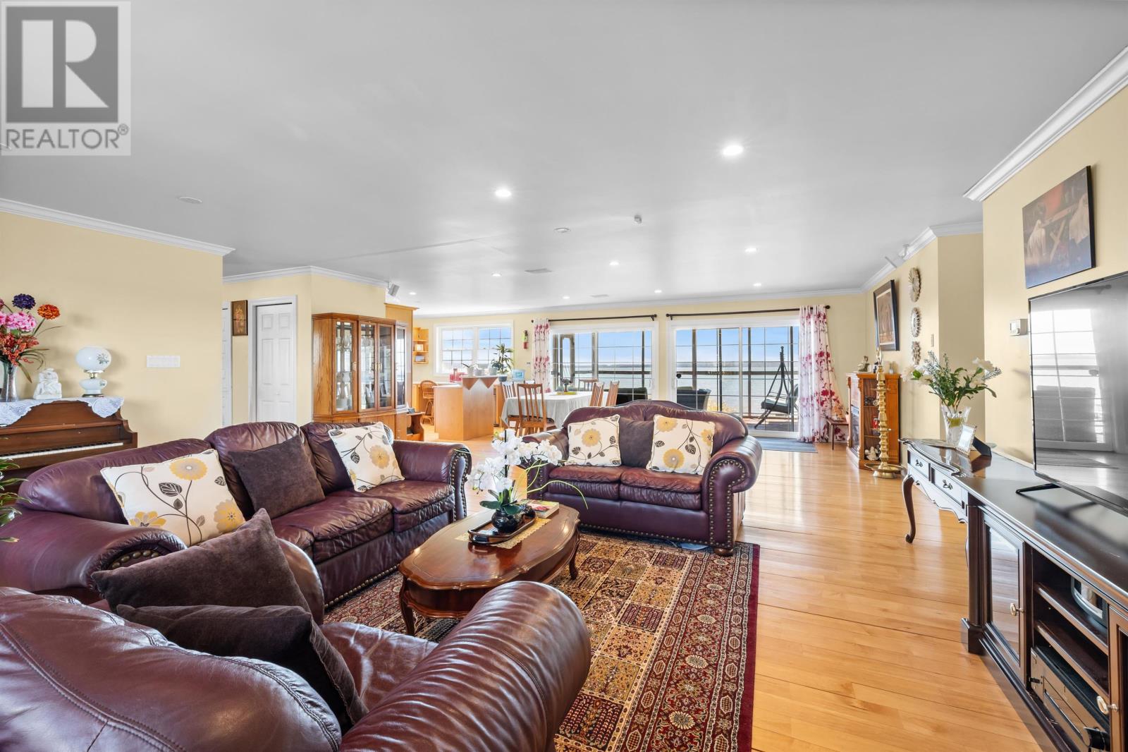 1111 Mcinnis Point Road - 13