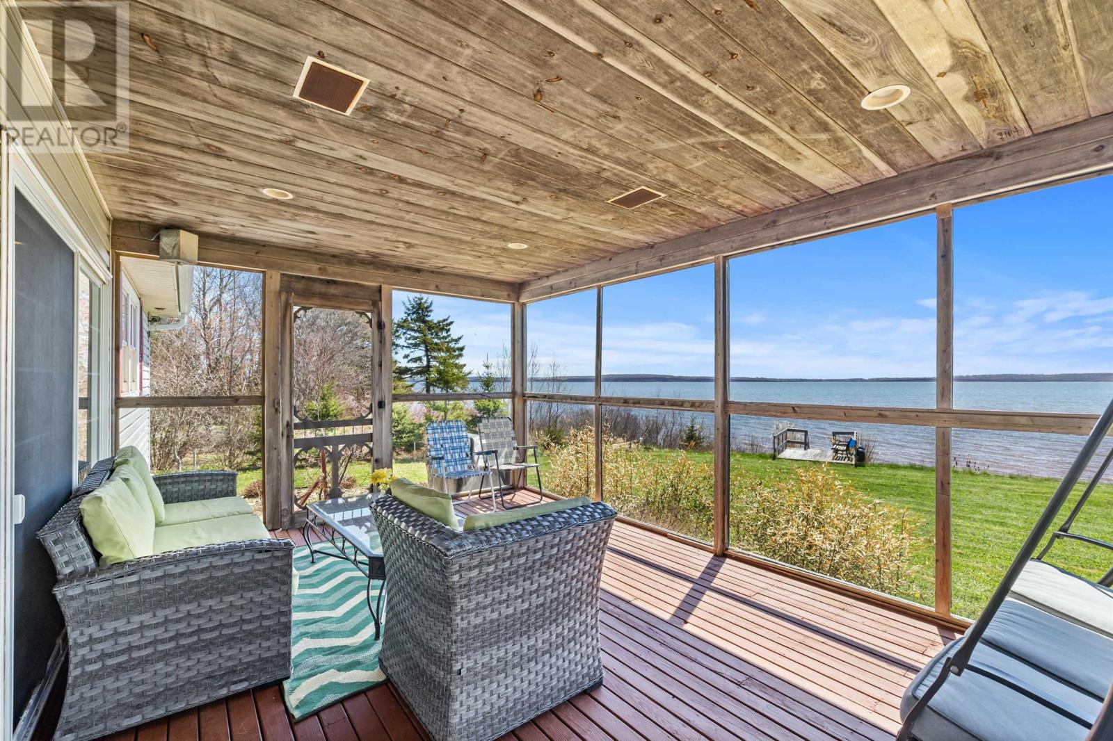1111 Mcinnis Point Road - 14