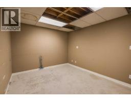 7, 7727 50 Avenue, Red Deer — photo 8