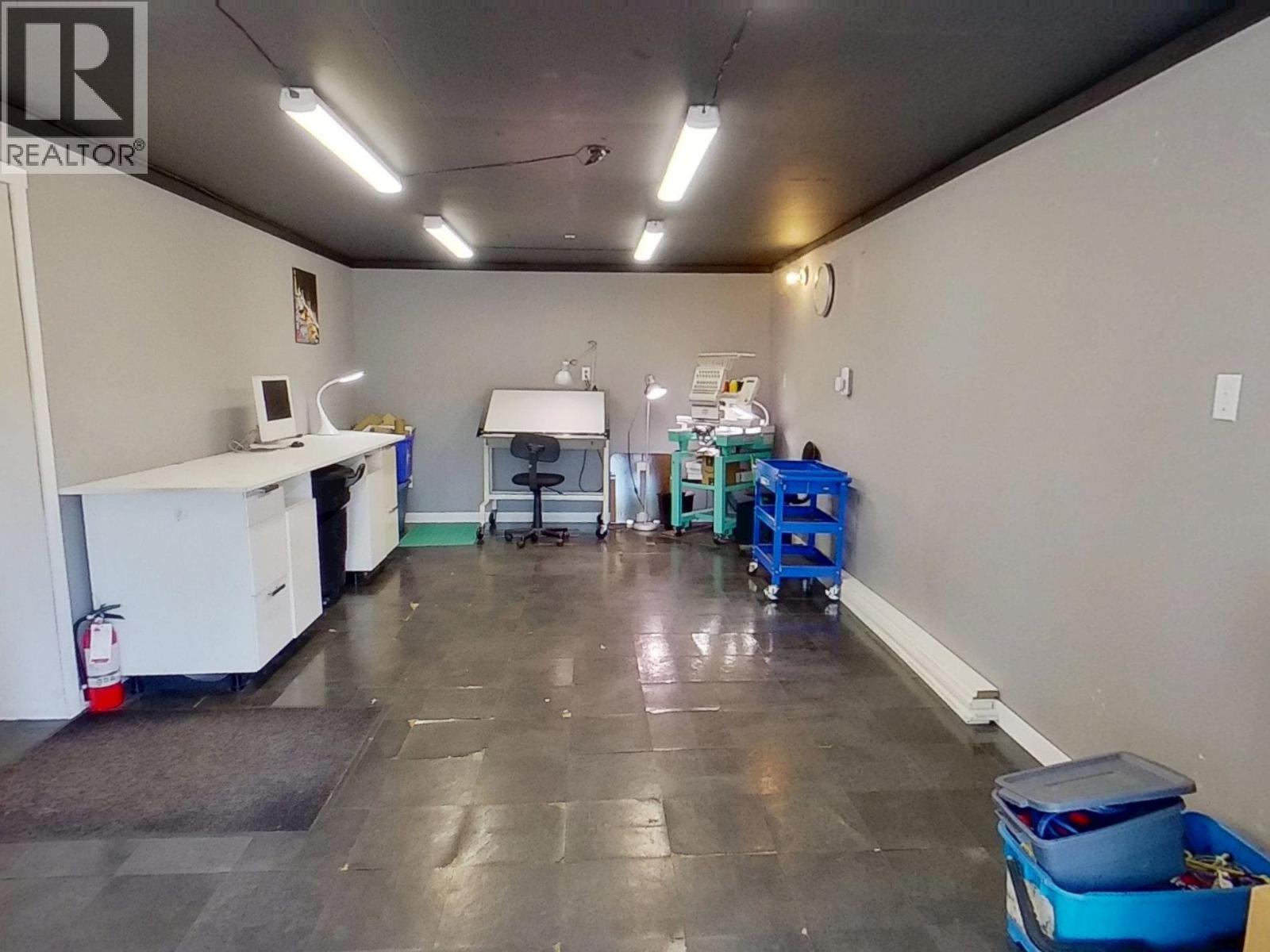1375 LEWIS DRIVE - 25