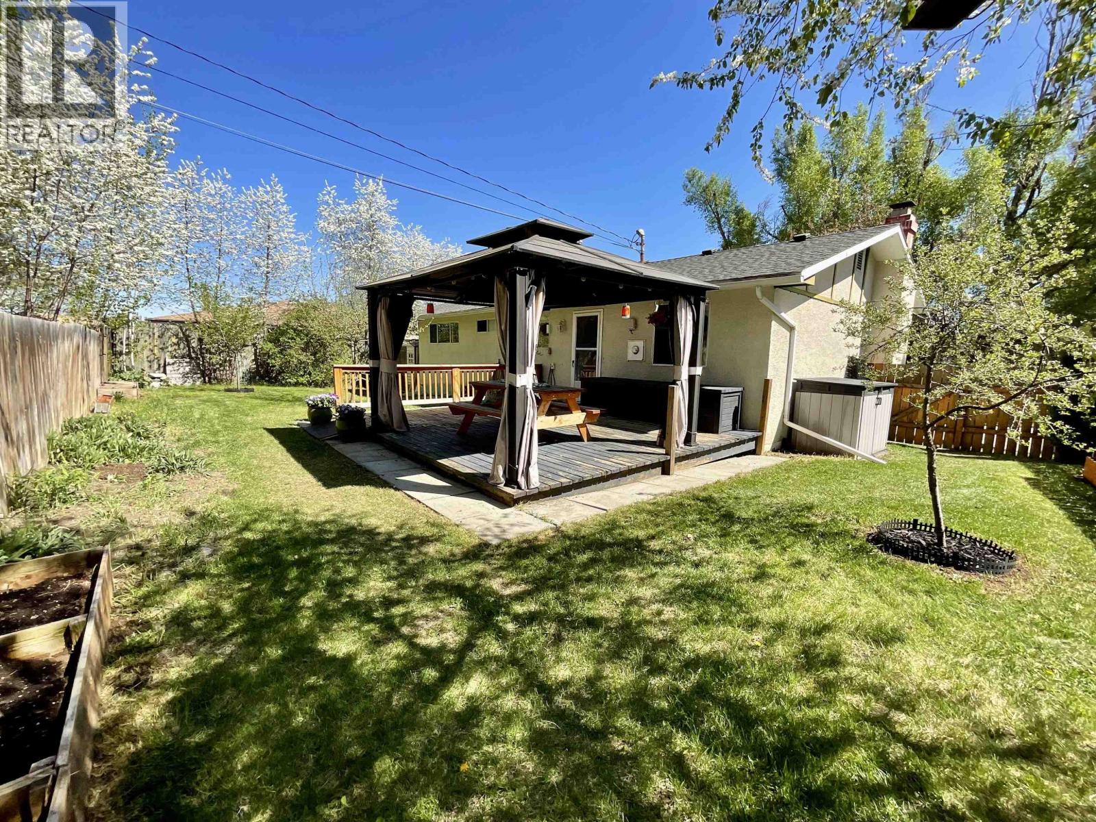 1375 LEWIS DRIVE - 31