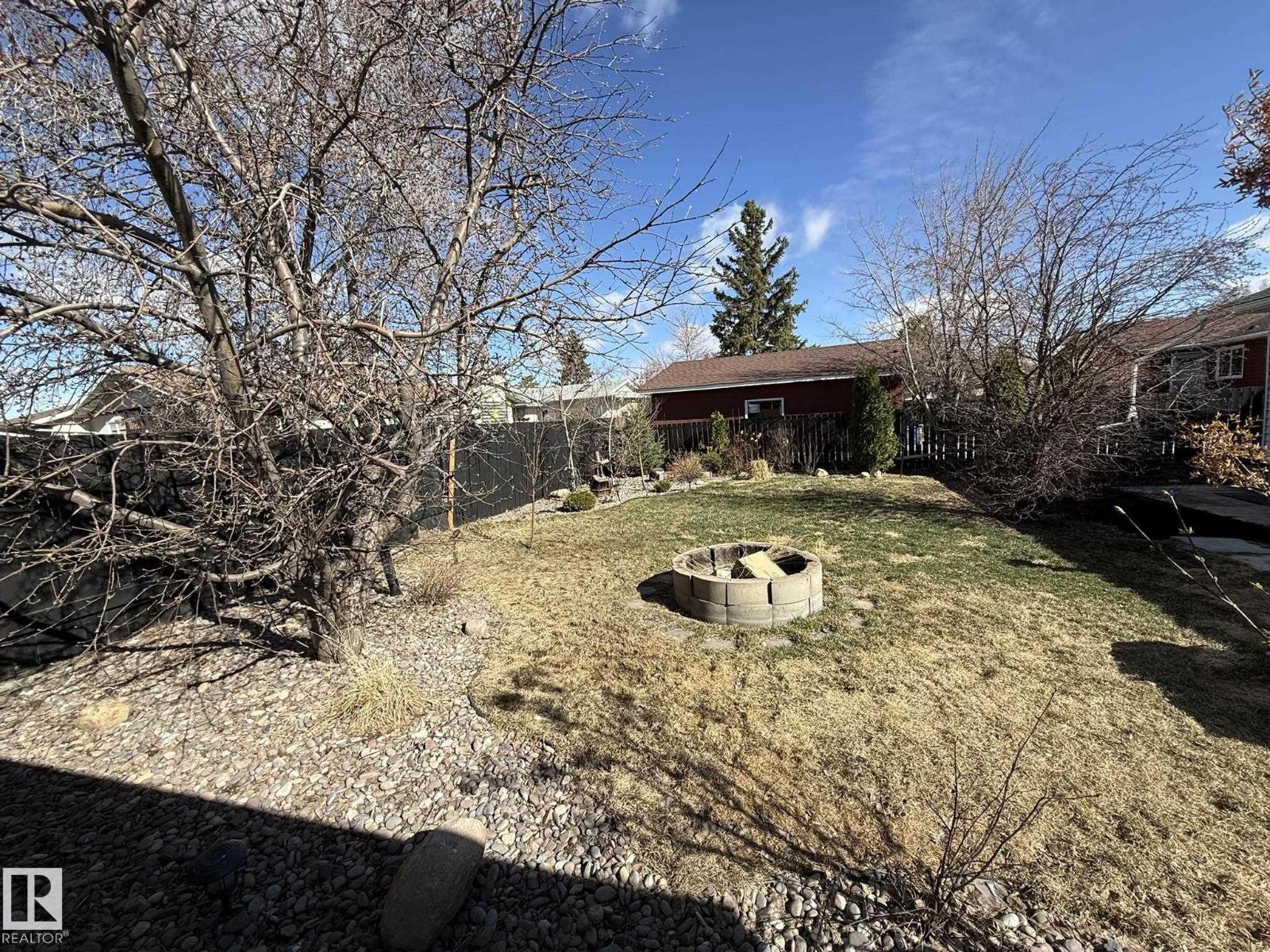 8004 180 ST NW - 42