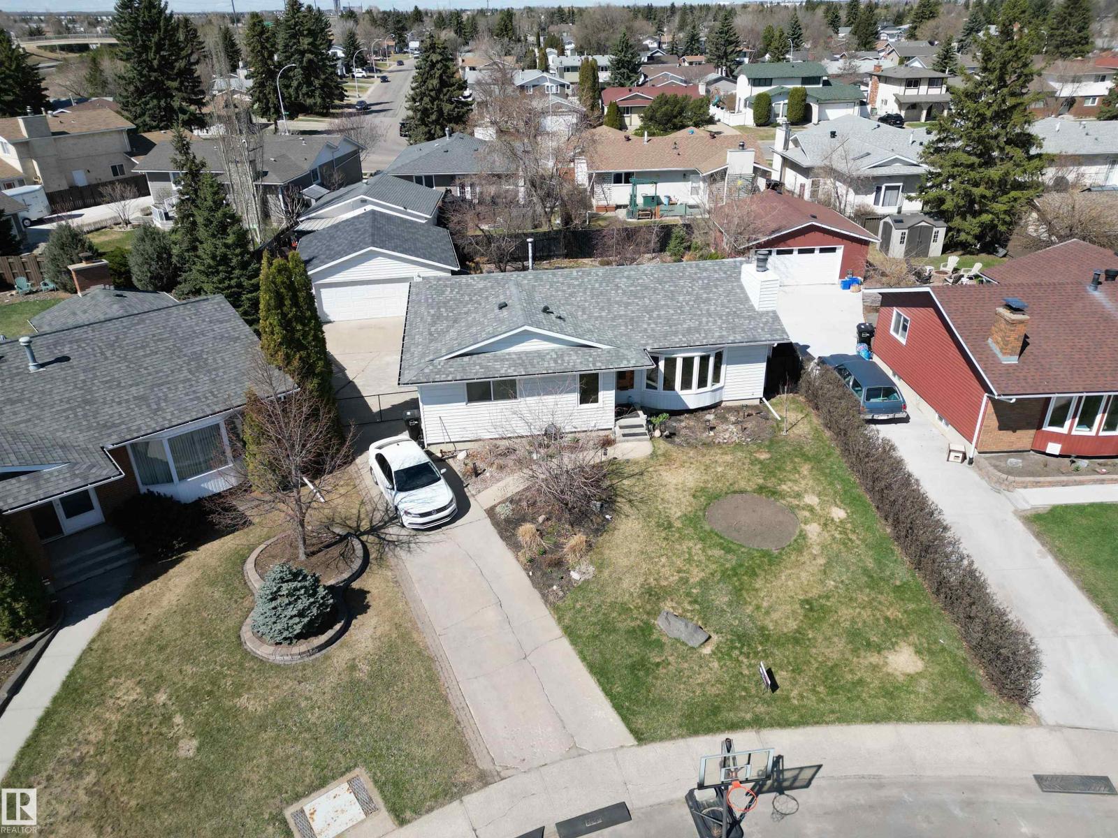 8004 180 ST NW - 67