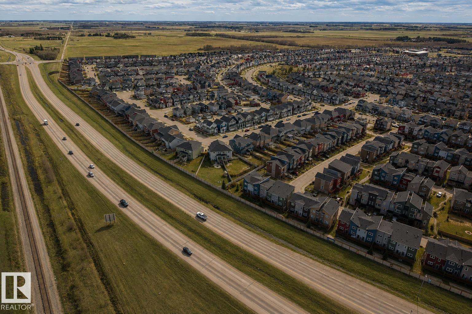 389 SIMMONDS WY, Leduc