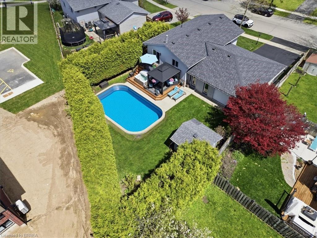 139 BRANLYN Crescent, Brantford, Ontario, N3P1Z9 — Photo 44