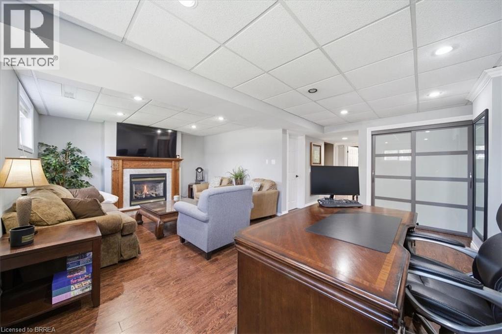 139 BRANLYN Crescent, Brantford, Ontario, N3P1Z9 — Photo 15