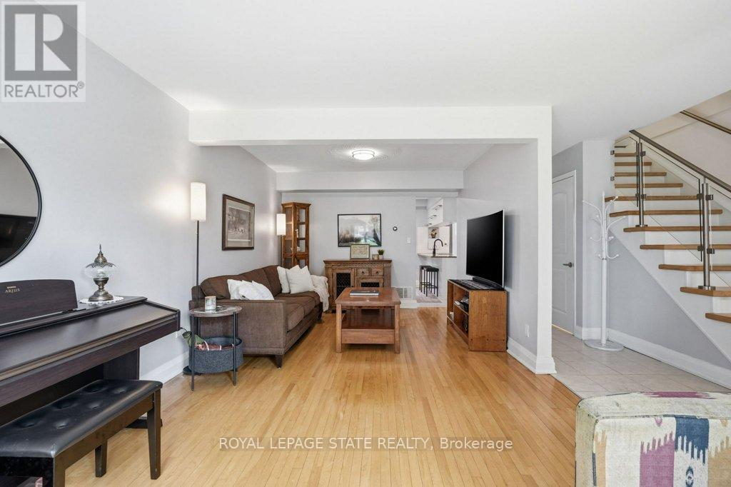 1402 GHENT AVENUE - 10