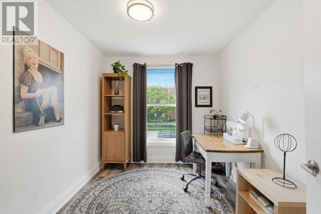 1402 GHENT AVENUE - 33