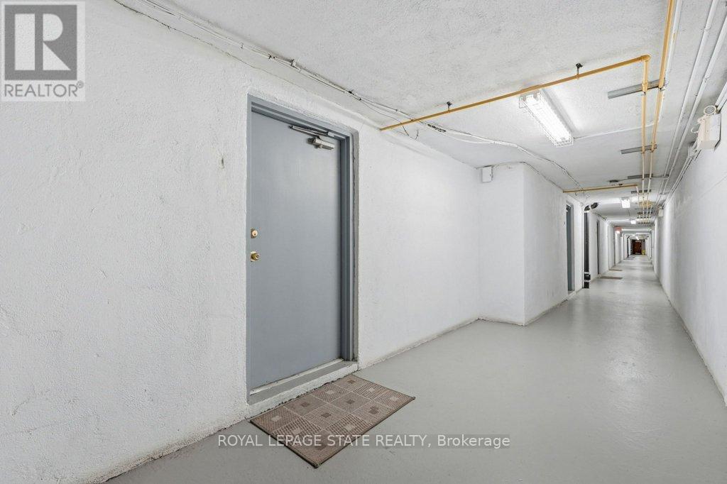 1402 GHENT AVENUE - 40
