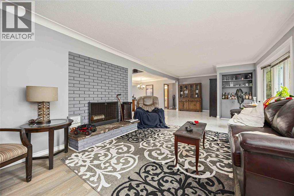 910 Charlesworth DRIVE, Sarnia, Ontario, N7V2S2 — Photo 9