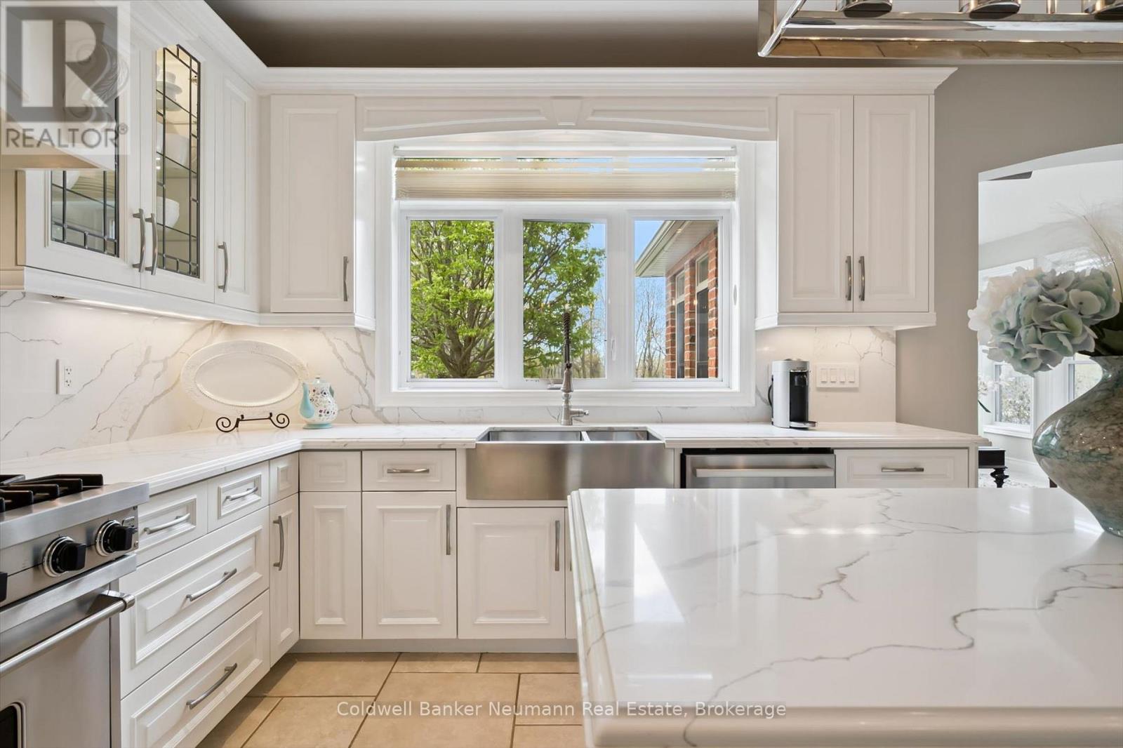 11370 TAYLOR COURT - 10