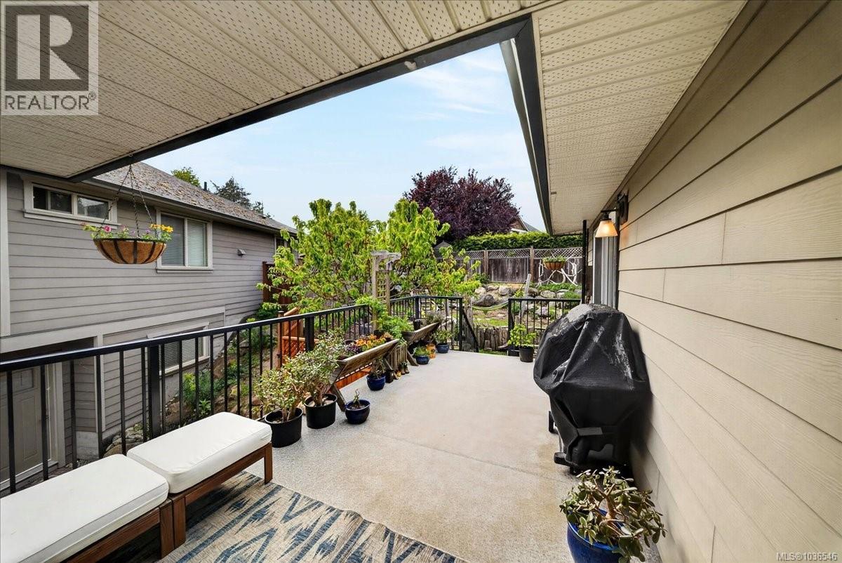 2382 Caffery Pl - 34