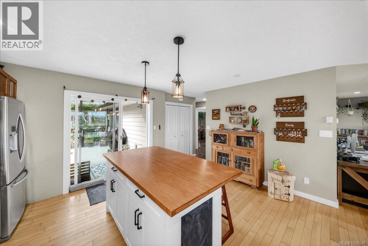 2382 Caffery Pl - 10