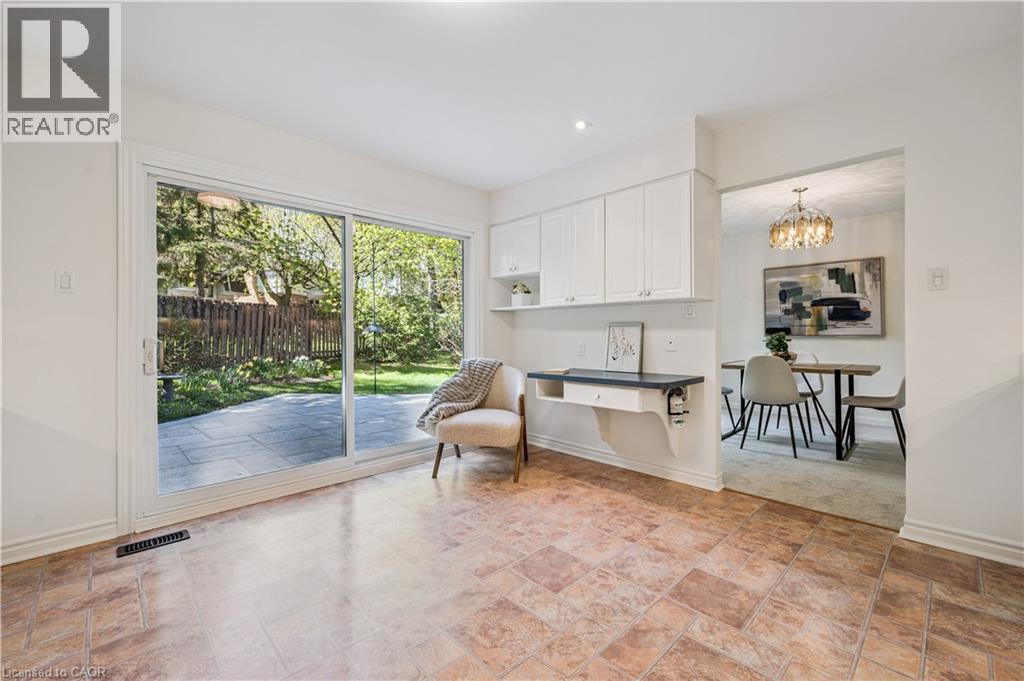335 MARLOWE Drive, Waterloo, Ontario, N2L5A5 — Photo 19