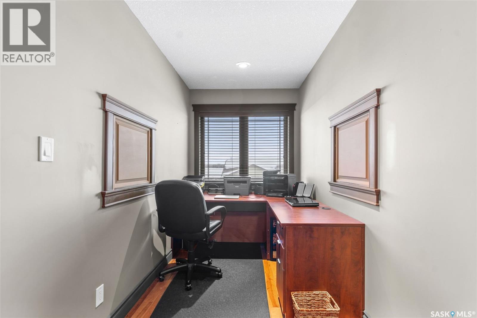 11 Robertson ROAD - 28
