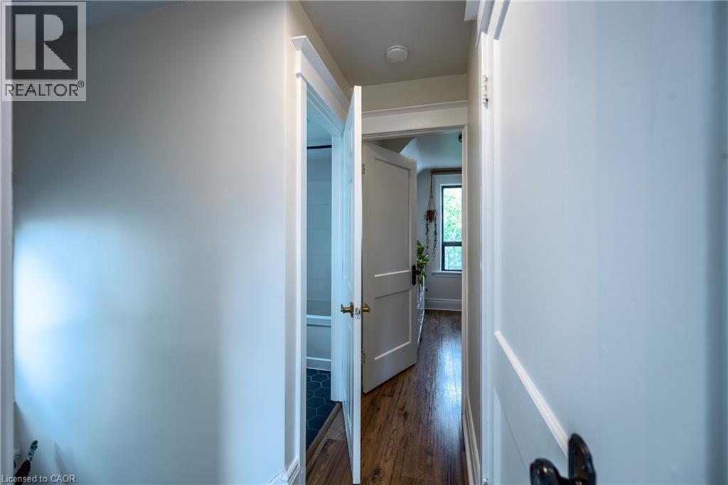 158 BALSAM Avenue N, Hamilton, Ontario, L8L6Y5 — Photo 12