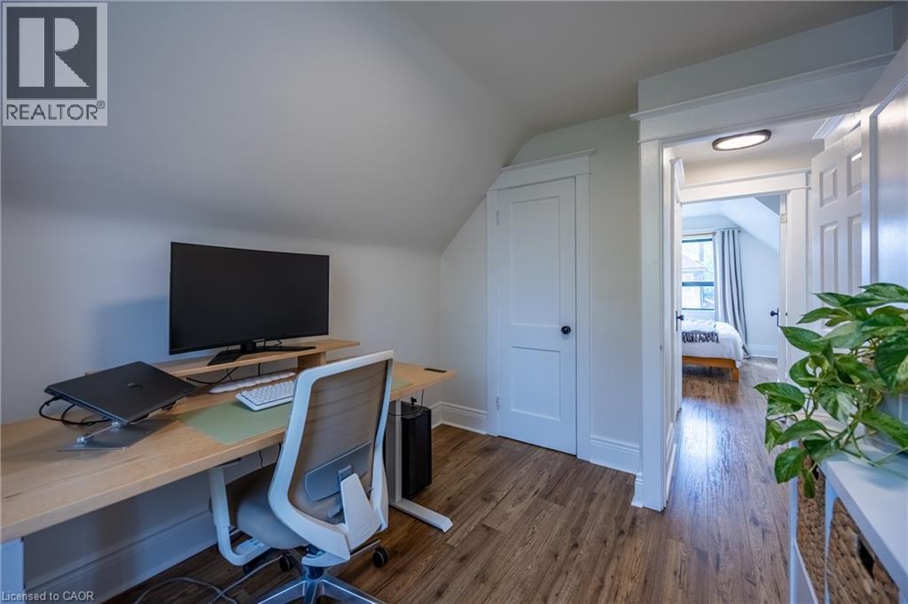 158 BALSAM Avenue N, Hamilton, Ontario, L8L6Y5 — Photo 13