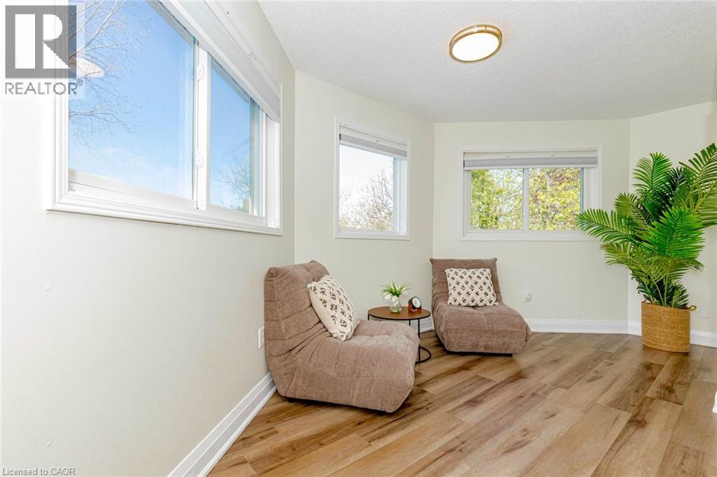 33 MEAGHAN Street, Waterdown, Ontario, L8B0H5 — Photo 37