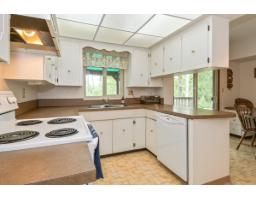 7978 141a Street, Surrey, BC V3W6L6 Photo 15