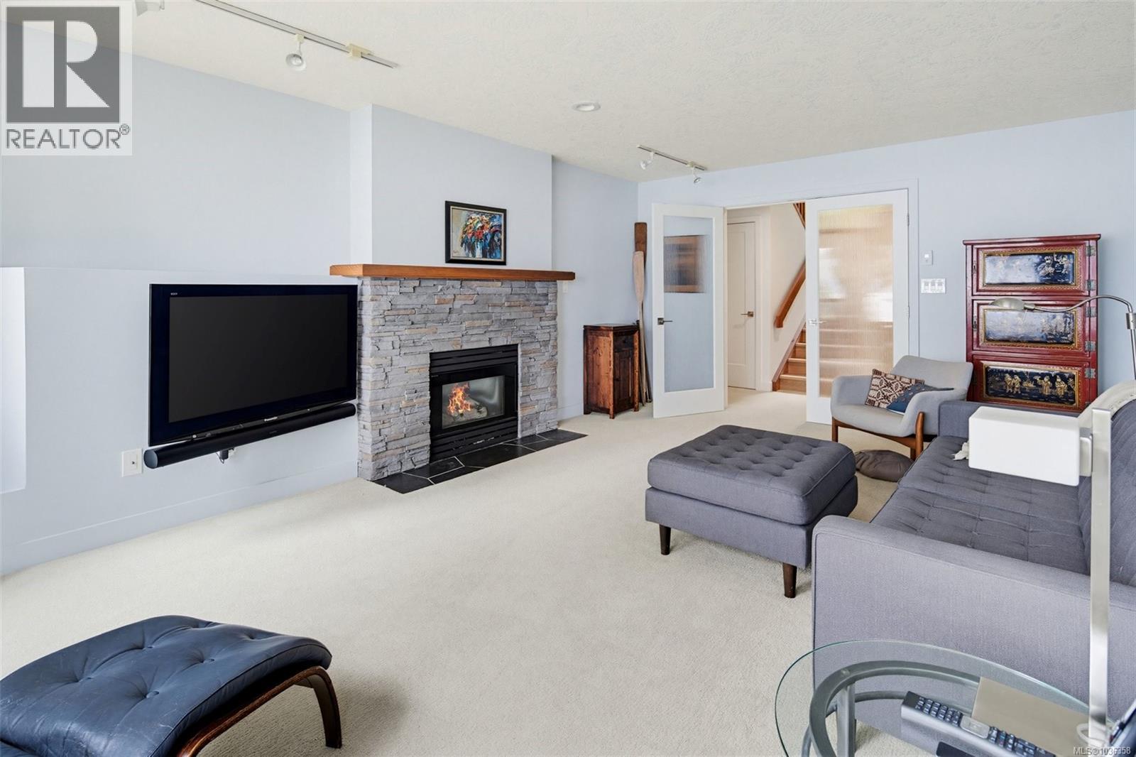 958 Lands End Rd - 46