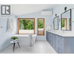 958 Lands End Rd, North Saanich, BC V8L4R4 Photo 35