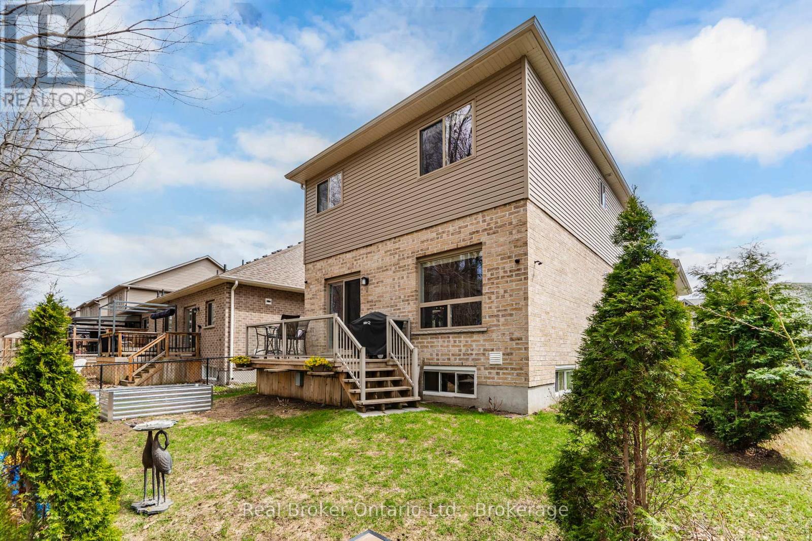 984 COOK DRIVE - 28