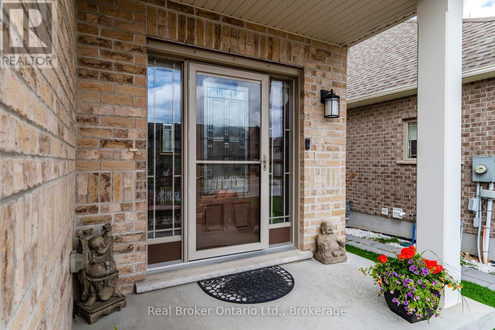 984 COOK DRIVE - 4