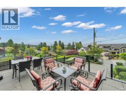 2567 Lawson Avenue, West Vancouver, BC V7V2G1 Photo 21