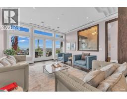 2567 Lawson Avenue, West Vancouver, BC V7V2G1 Photo 6