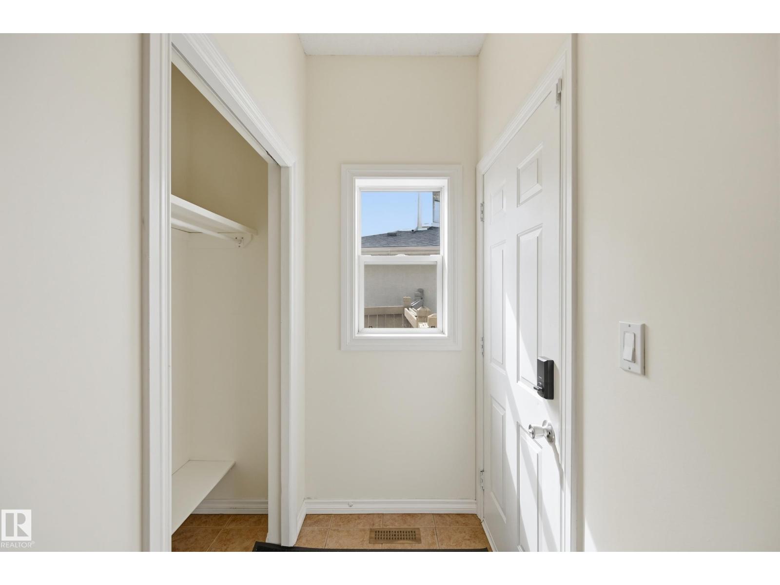 11503 10 AV NW - 17