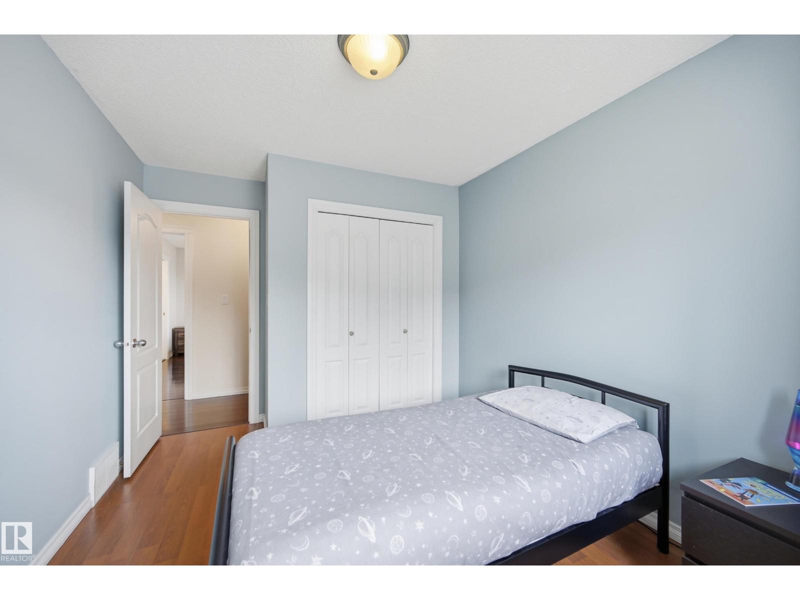 11503 10 AV NW - 26