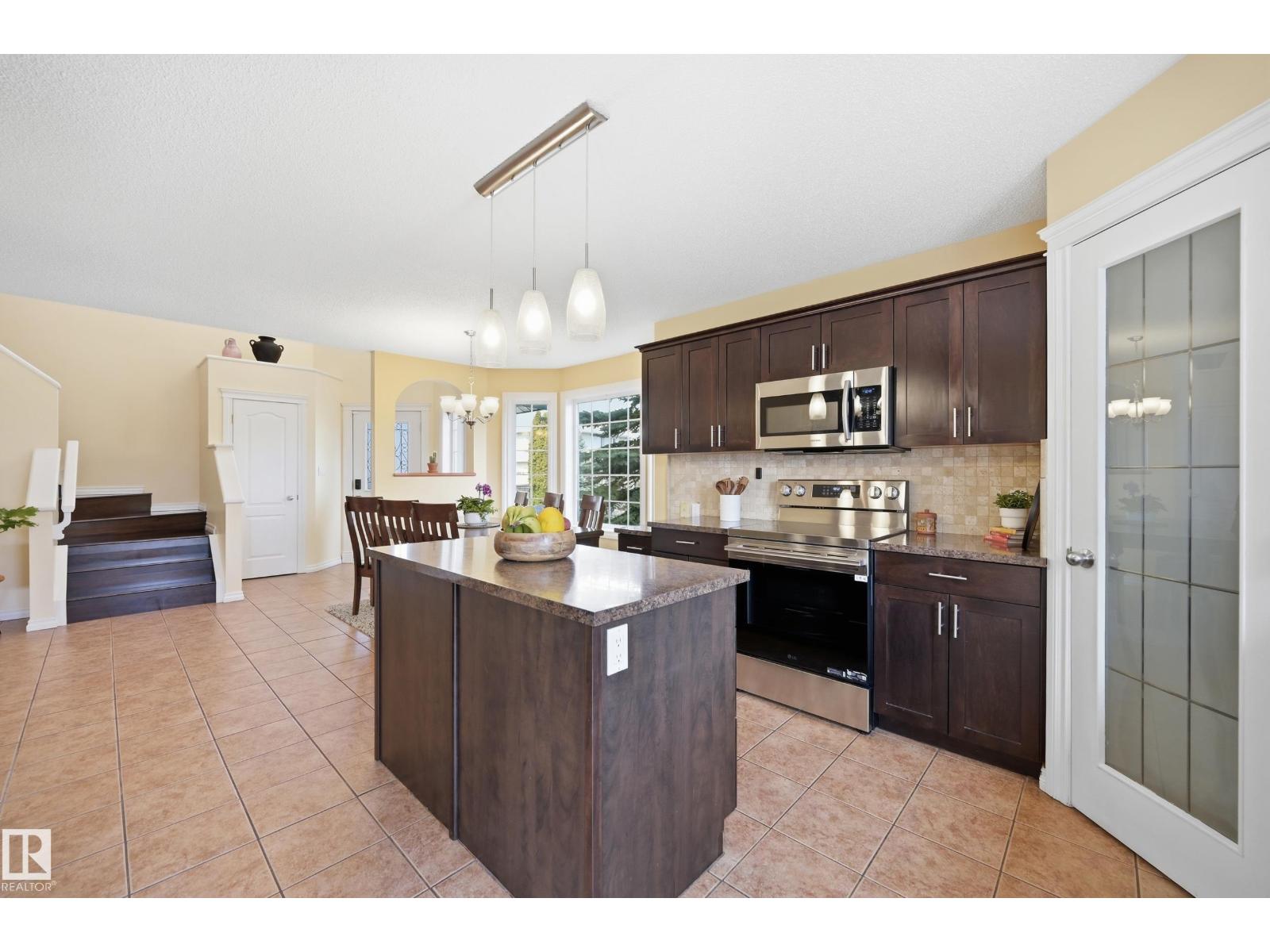 11503 10 AV NW - 9