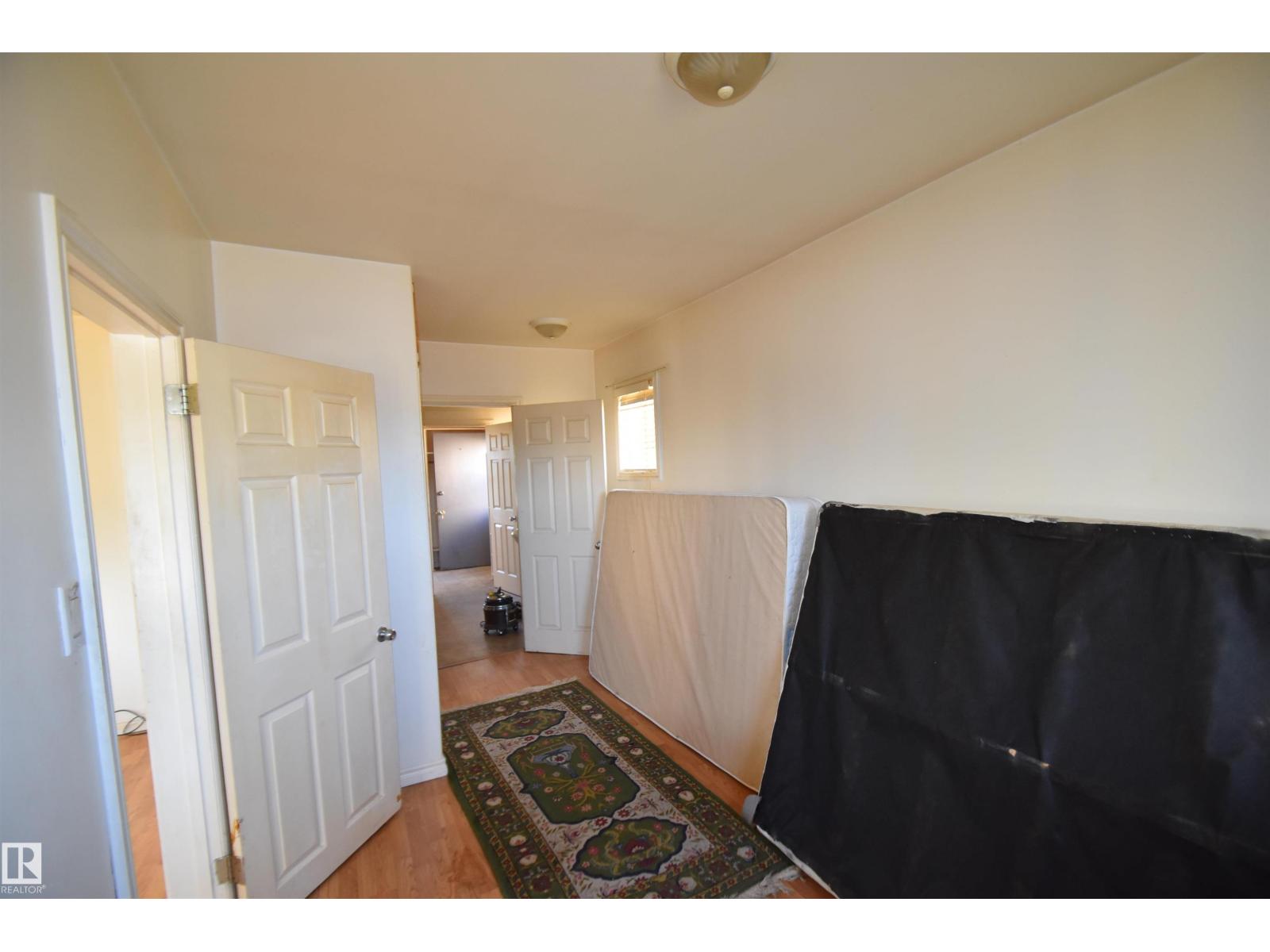 5018 50 ST — photo 12