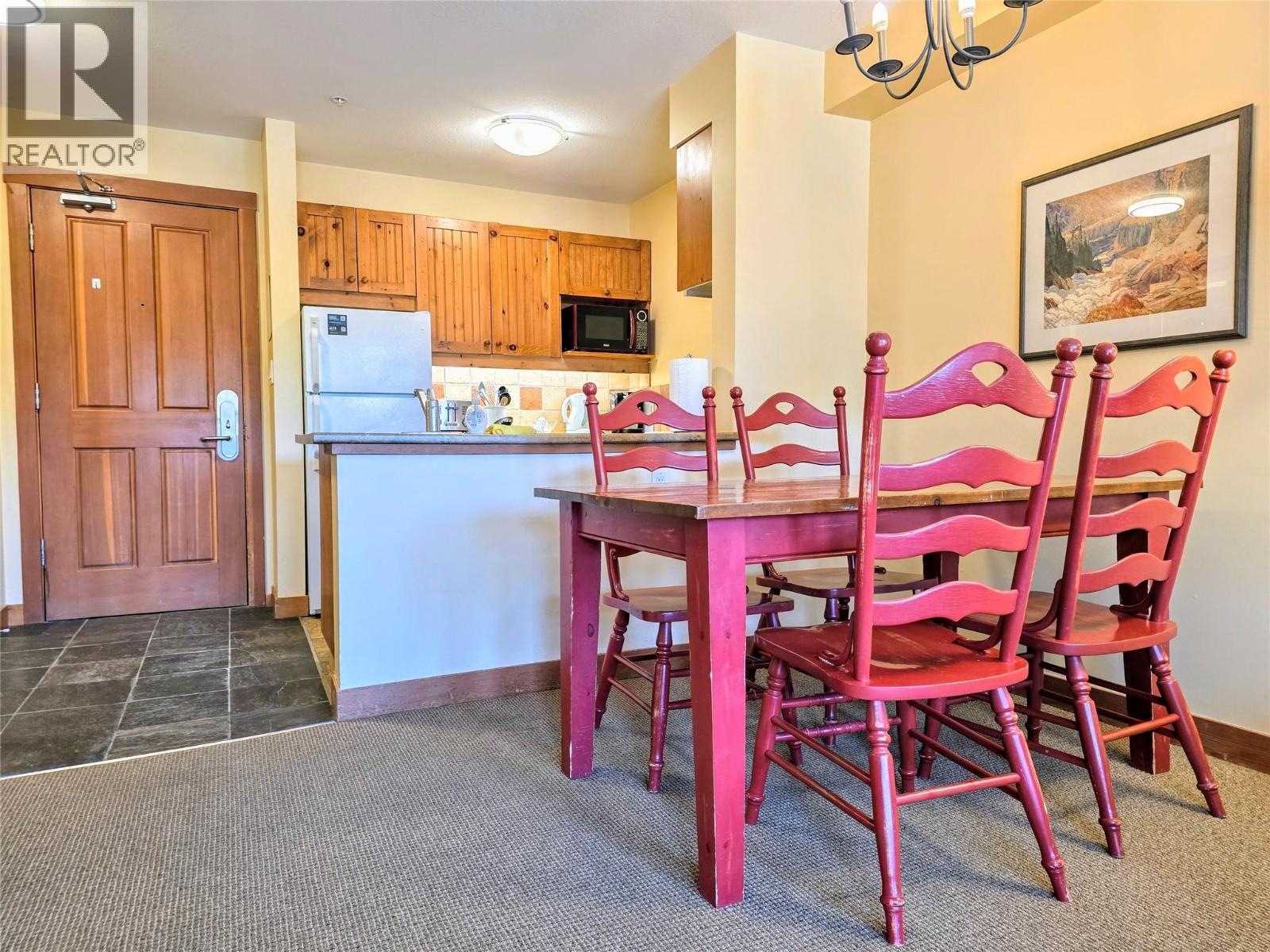 #318 2080 Summit Drive - 11