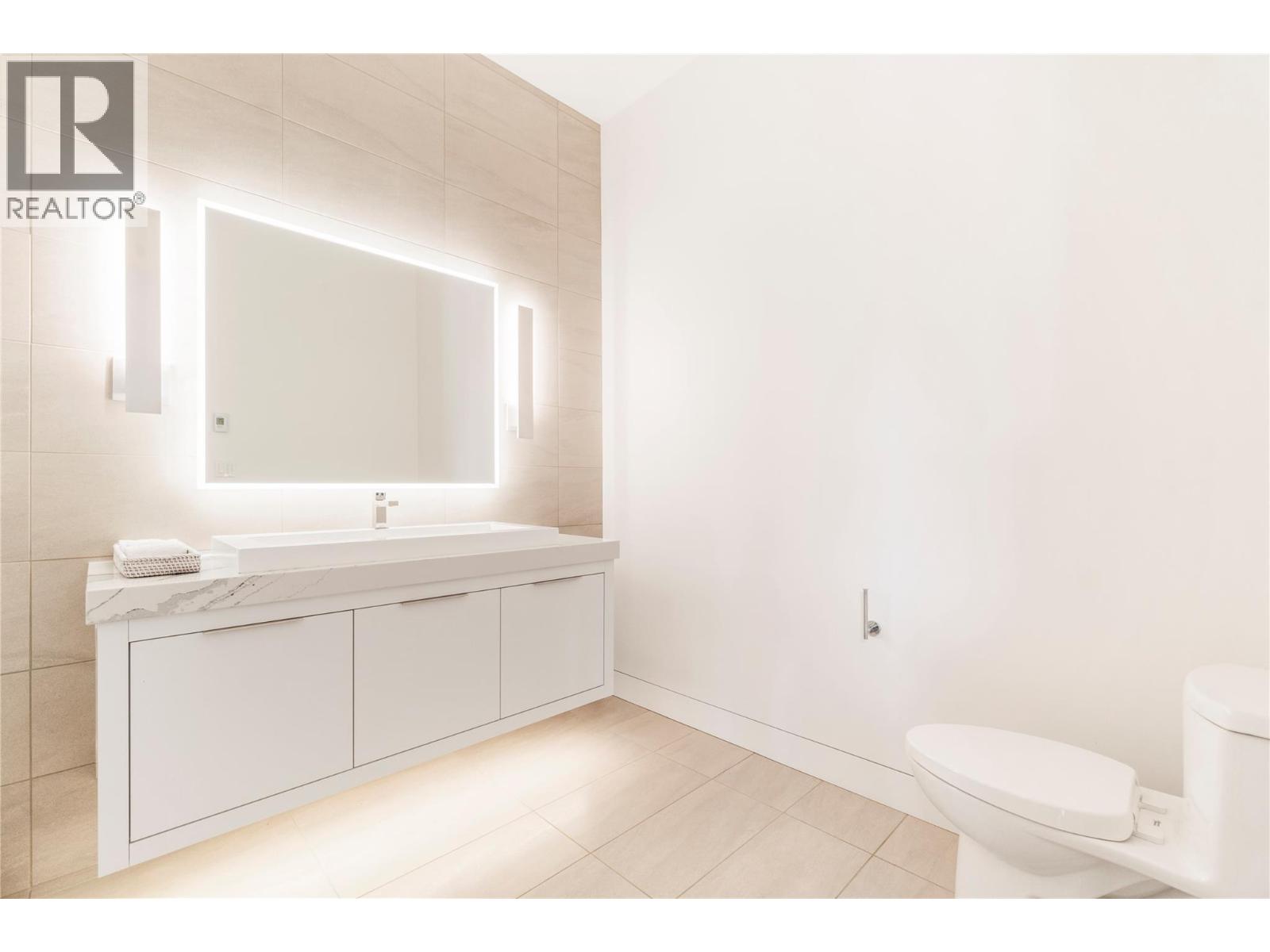 #6 8200 Squilax Anglemont Road - 15