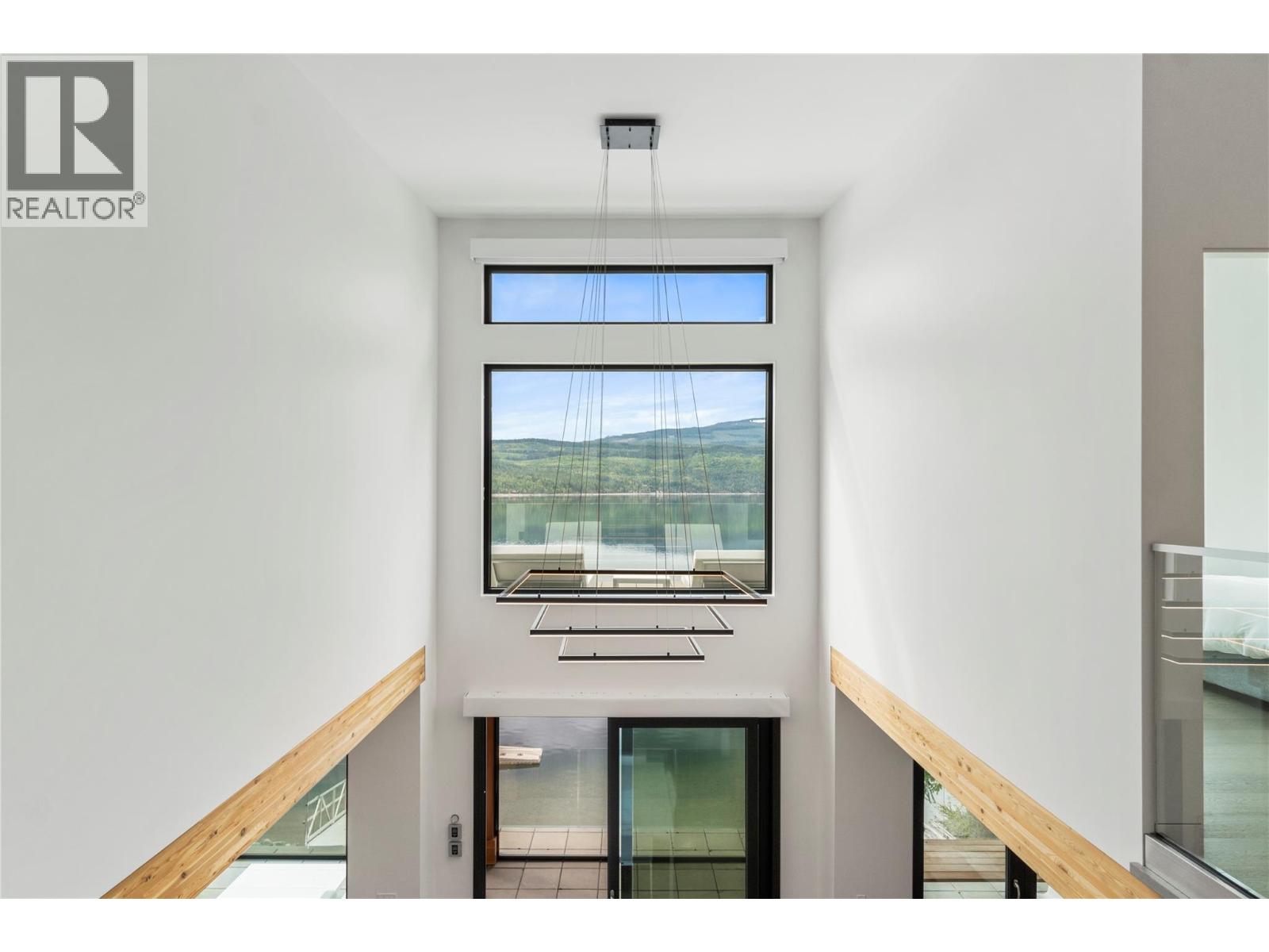 #6 8200 Squilax Anglemont Road - 26