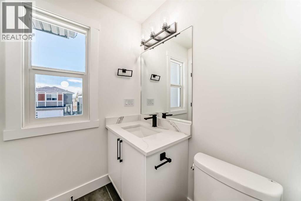 28 Saddlecrest Manor NE - 31