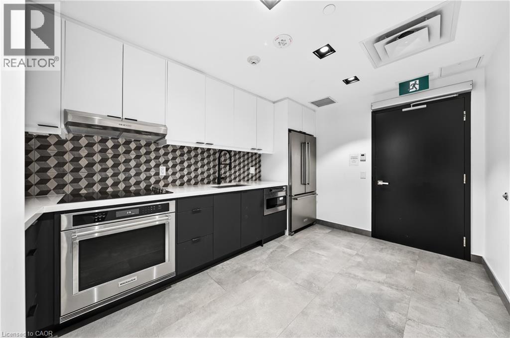 15 WELLINGTON Street S Unit# 2402, Kitchener, Ontario, N2G0E4 — Photo 27