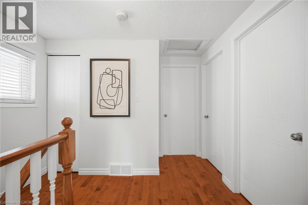 232 AUBURN Drive, Waterloo, Ontario, N2K3T3 — Photo 10